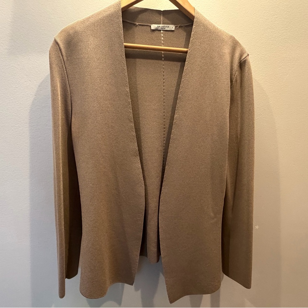M.M. Lafleur Jardigan Size: L